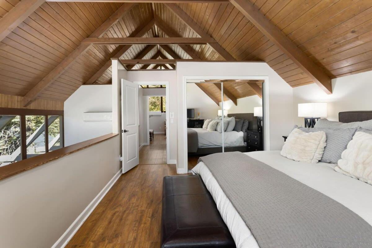 Snowflower Cabin Modern Luxe, 2 Level, 1500 Sqft, Ac, View, Dogs, Walk To Village Lake Arrowhead Exterior photo